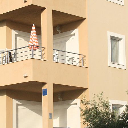 Apartments Kristina Milna  Εξωτερικό φωτογραφία