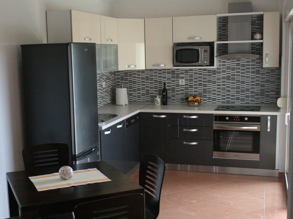 Apartments Kristina Milna  Δωμάτιο φωτογραφία