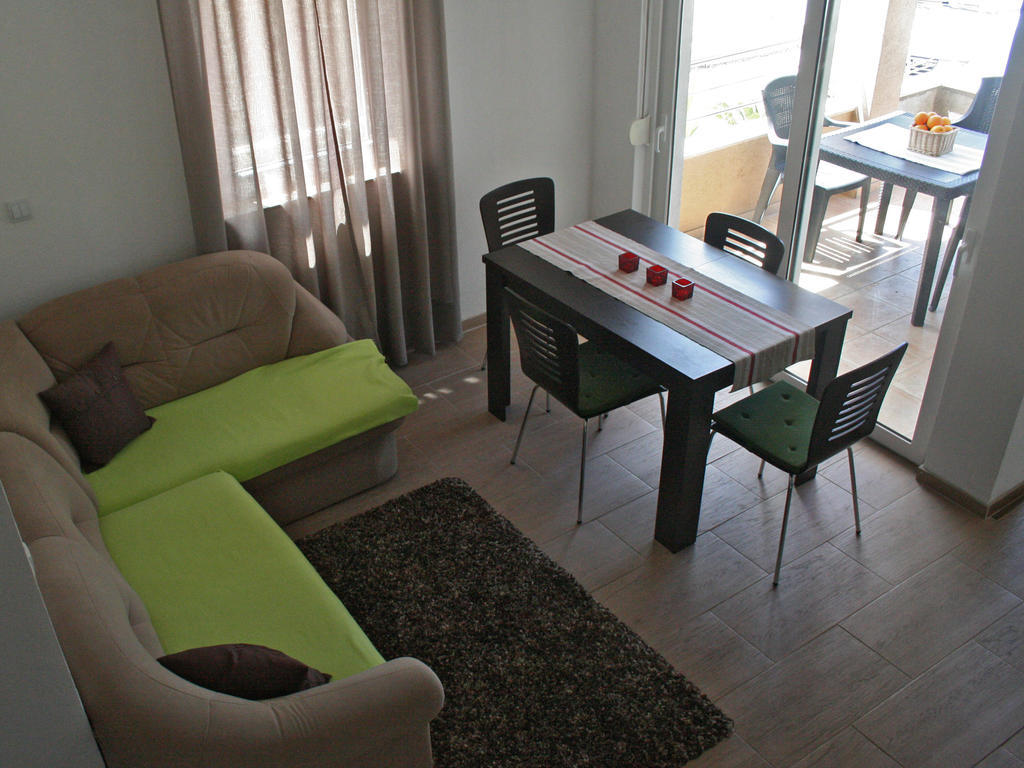 Apartments Kristina Milna  Δωμάτιο φωτογραφία